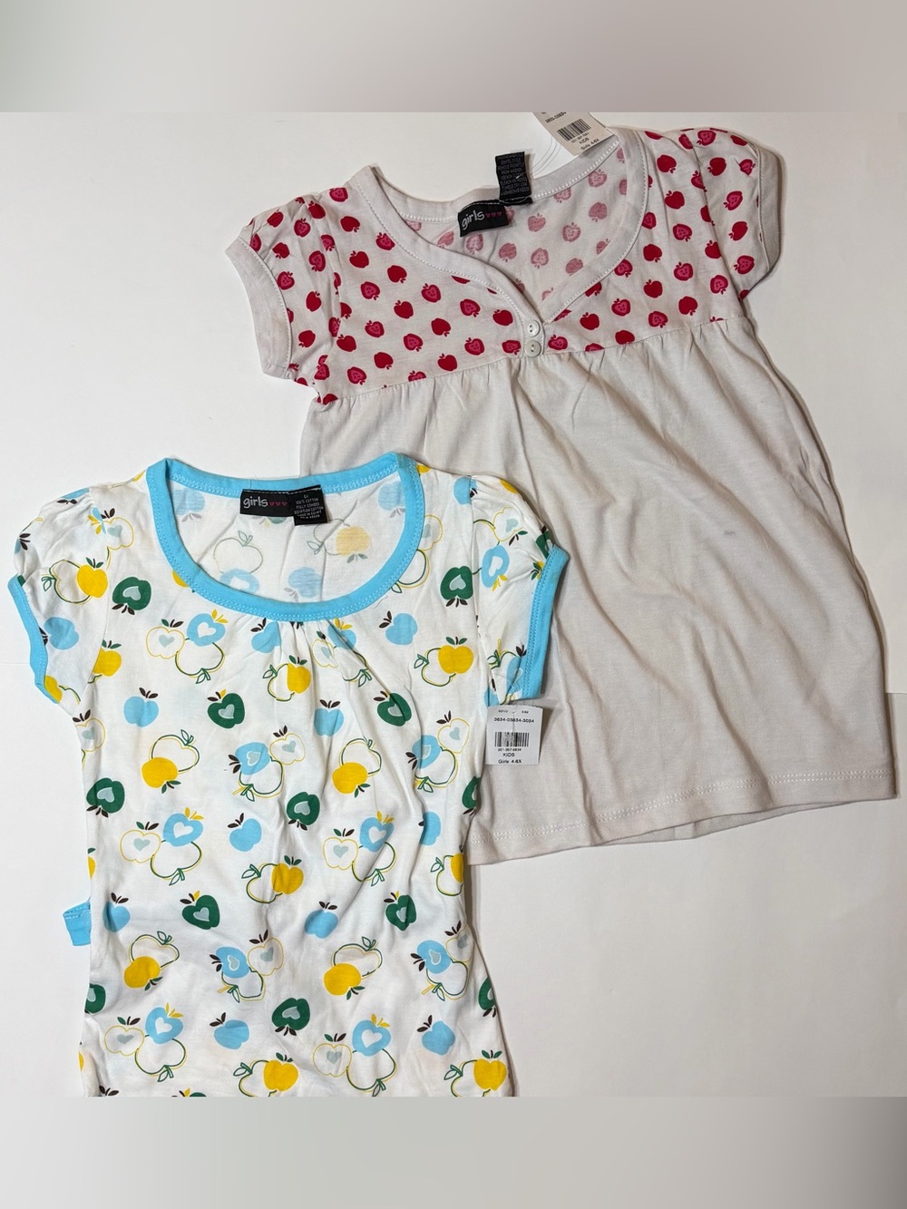 Lot of 2 Girls Tops Apple Print Size 6X